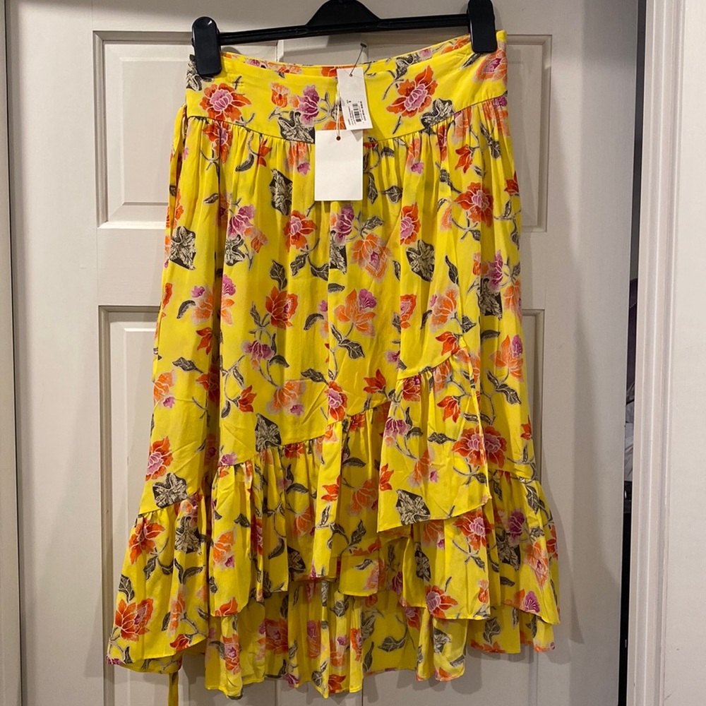 NWT Womens Joie yellow floral skirt